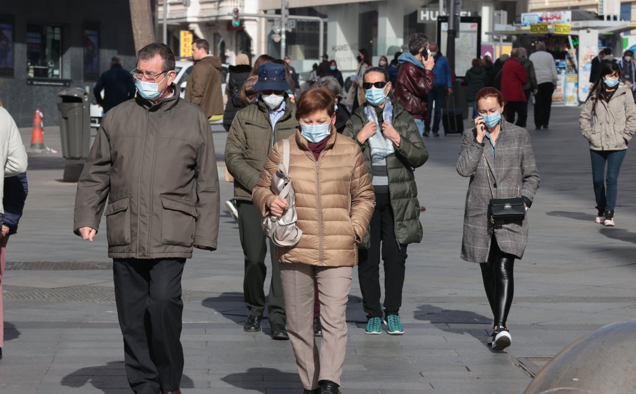 Nueva variante Covid: estos son los síntomas de BQ.1, que puede provocar una ola de contagios en España