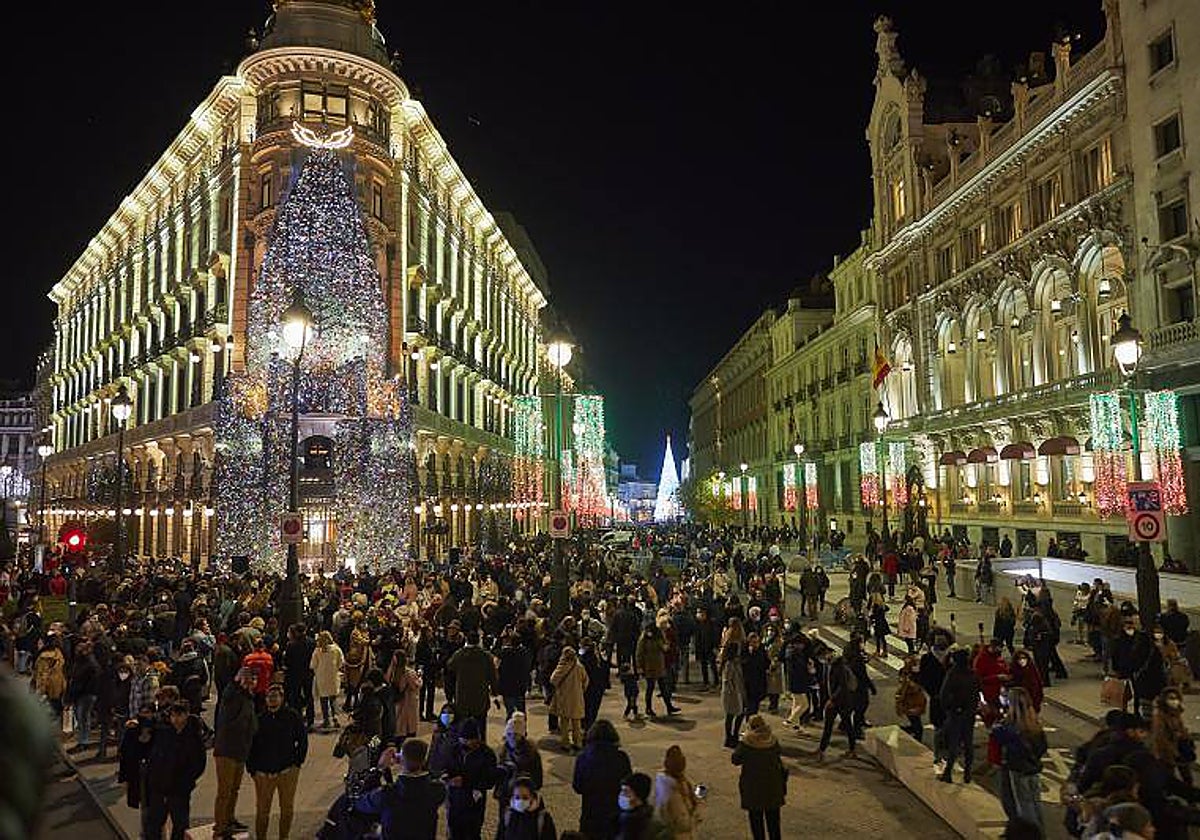 Iluminación navideña en el centro de Madrid en 2021