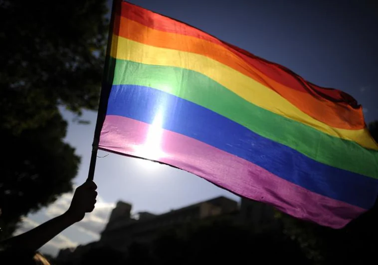 Bruselas pide que los hijos de parejas LGTBI sean reconocidos en toda la Unión Europea