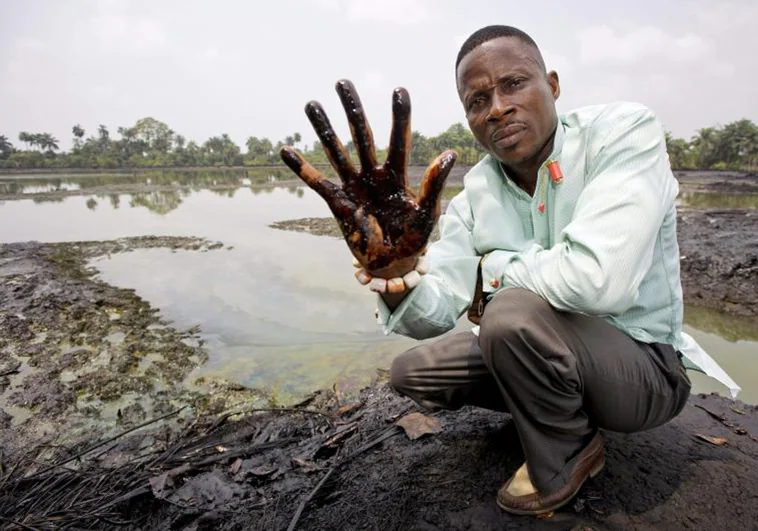El delta del Níger apela a la justicia británica para que la petrolera Shell repare sus vertidos
