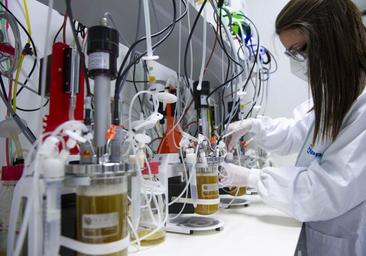 La vacuna española contra el Covid llega con retraso a un mercado en recesión