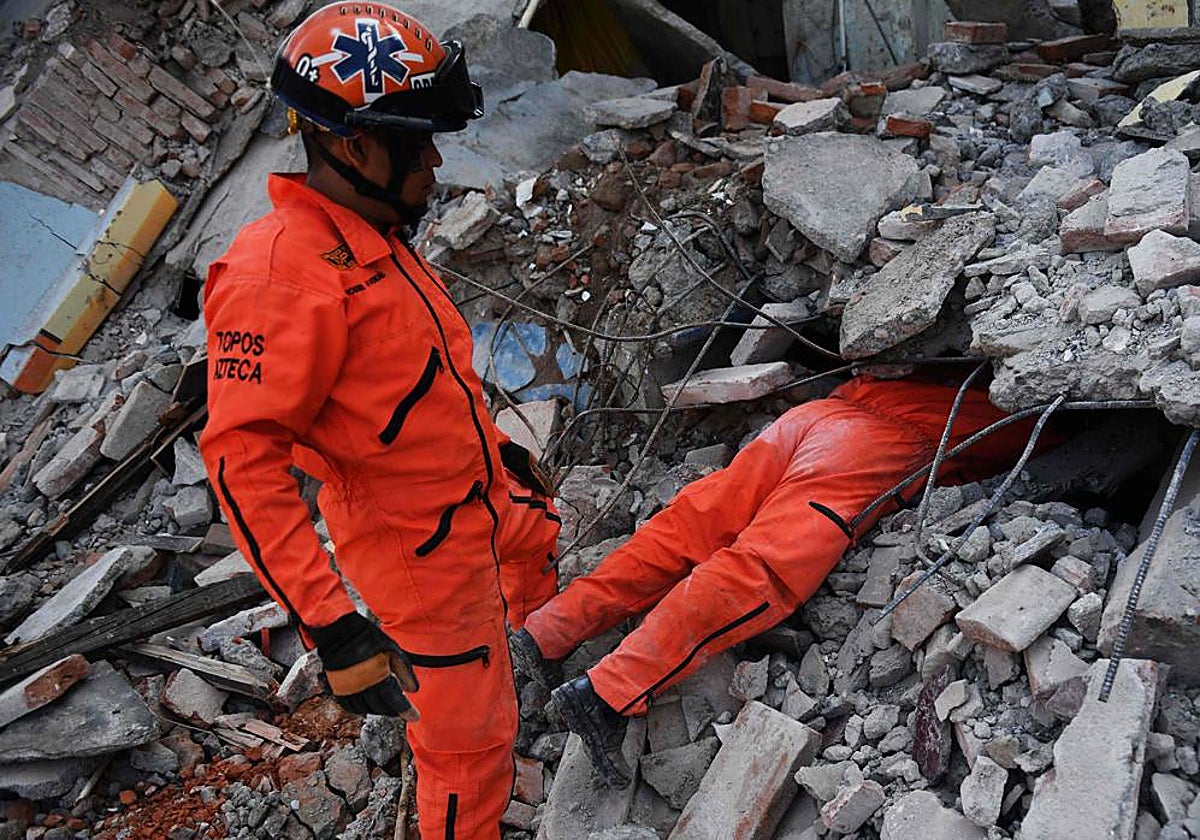 Los Topos, en un terremoto en México