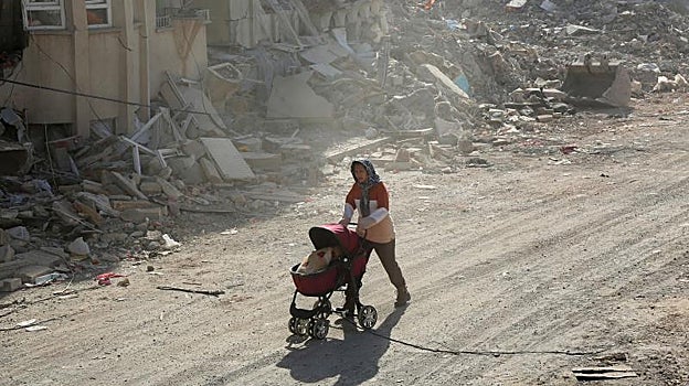 Sobornos a funcionarios y materiales poco resistentes: el terremoto de Turquía destapa los excesos de su &#039;boom&#039; inmobiliario