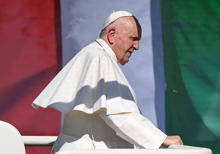 El Papa anuncia un viaje a Hungría, desde donde lanzará un mensaje por la paz en Europa