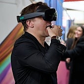 Oler, tocar y saborear el metaverso: llega al MWC el internet de los sentidos