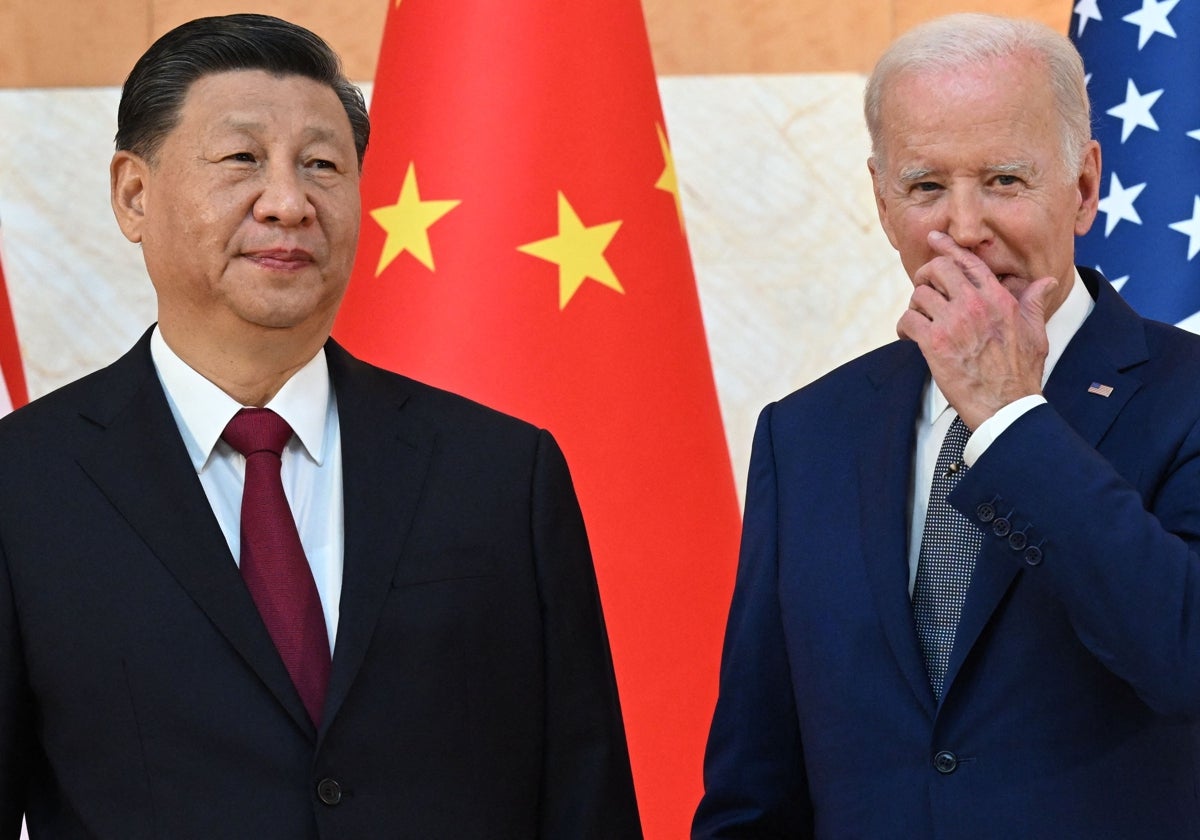 Biden y Xi Jinping durante la cumbre del G-20 el año pasado en Indonesia