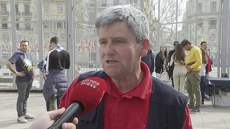 Aitana lanza la mascletà en el penúltimo día de Fallas 2023