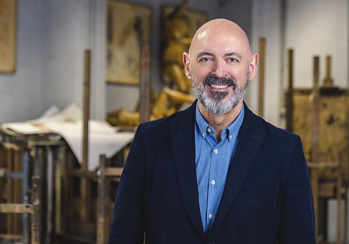 El rector de la Complutense, Joaquín Goyache, se presenta a la reelección este martes