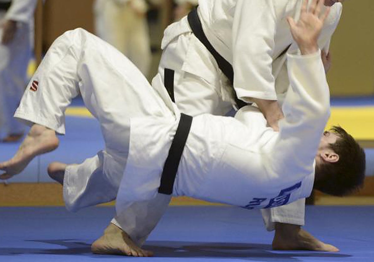 Imagen de archivo de un enfrentamiento de judo