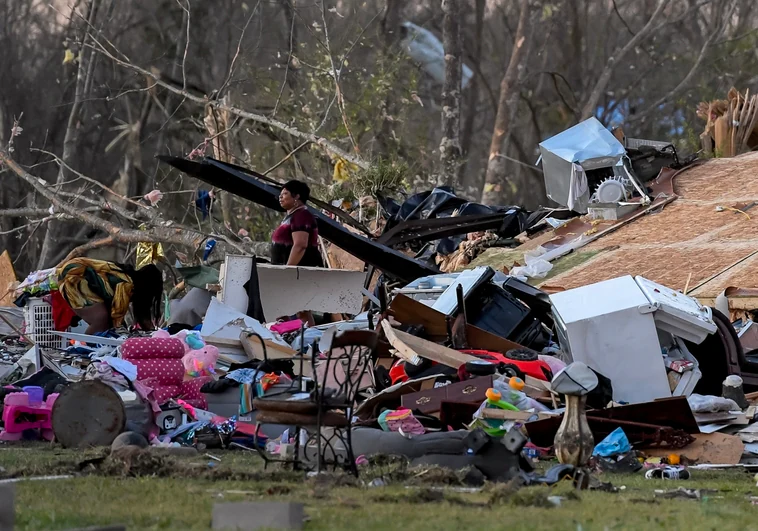 Devastación absoluta tras los tornados en Misisipi: «Parece una zona de guerra»