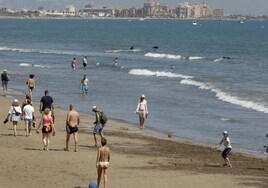 España alcanza los primeros 36 grados del episodio de calor y bate ya récords para el mes de abril