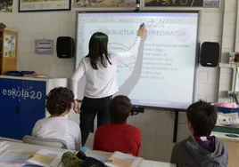 El País Vasco pone en peligro la educación en castellano de 10.500 familias