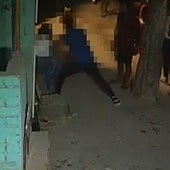 Brutal acuchillamiento en plena calle de una joven de 16 años en Nueva Delhi sin que ningún transeúnte haga nada