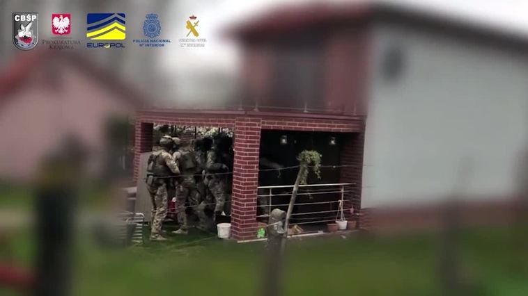 Desarticulada una red criminal dedicada al transporte de drogas entre España y Polonia