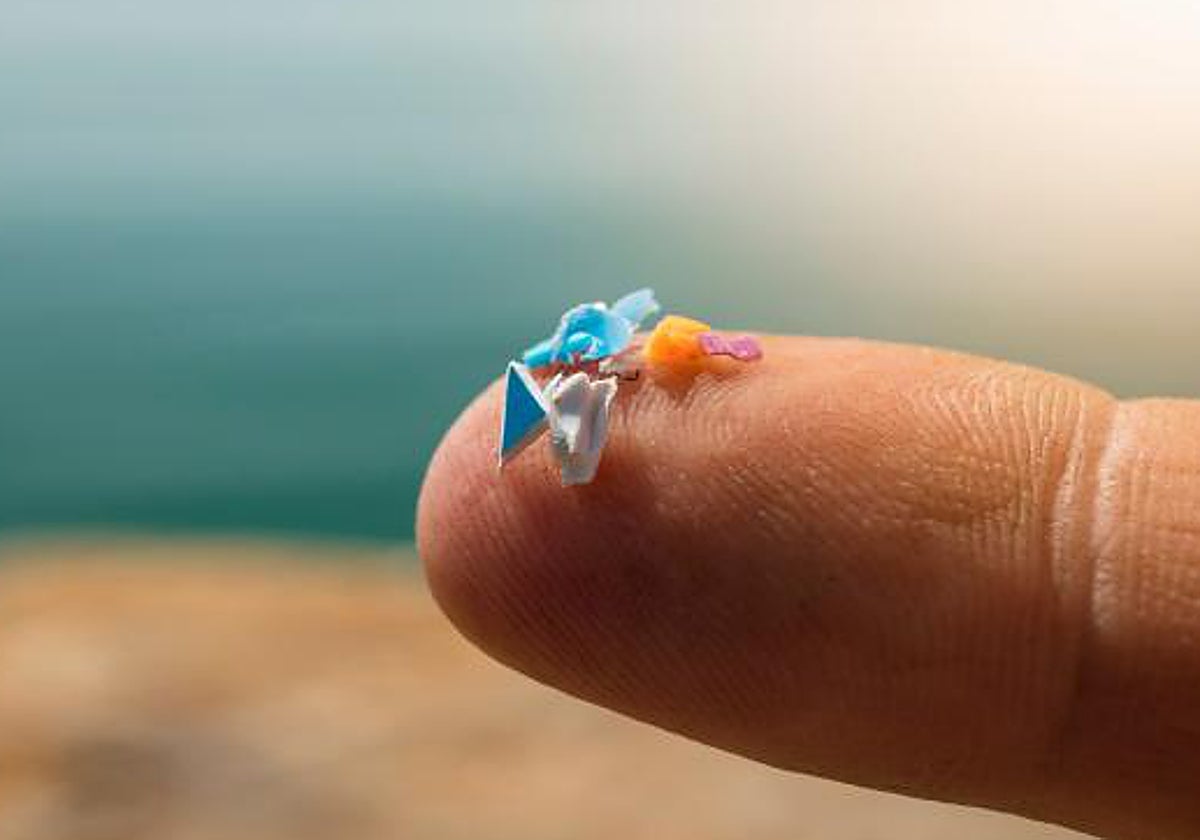 Investigadores detectan microplásticos en el agua potable de varias ciudades españolas