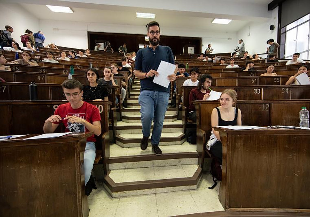 Examen de Selectividad en la Universidad Complutense de Madrid