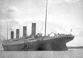¿Dónde está hundido el Titanic y a qué profundidad se encuentran sus restos?
