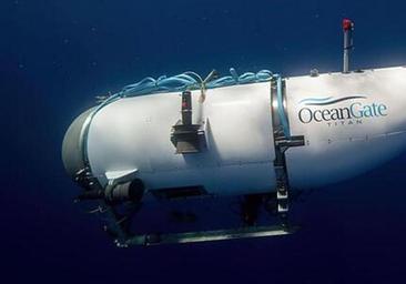 El operativo de búsqueda del submarino del Titanic ha captado golpes rítmicos y un objeto rectangular blanco