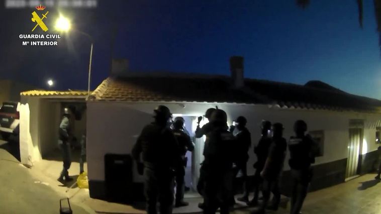 Detenidos miembros de una red relacionada con 54 robos de cable en Lorca y Puerto Lumbreras