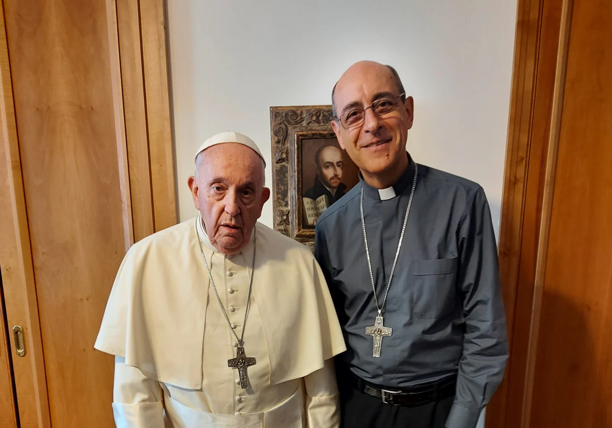 El Papa junto al nuevo prefecto del Dicasterio para la Doctrina de la Fe, Víctor Manuel Fernández