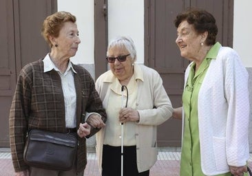 Blanca, la voluntaria incansable que lucha contra la soledad a sus 90 años