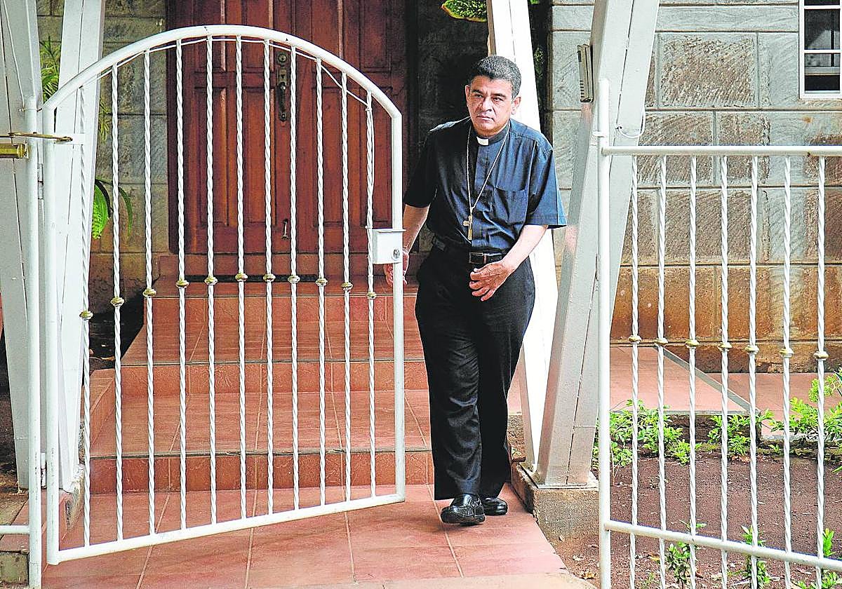 Monseñor ´Alvarez, en Managua, antes de ser encarcelado