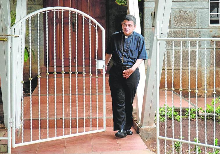 Monseñor ´Alvarez, en Managua, antes de ser encarcelado