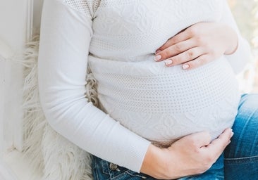 Una mujer en Reino Unido es condenada por adquirir veneno para abortar a su hijo