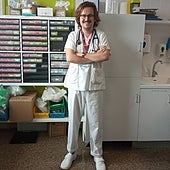 Los MIR, sobre los problemas para encontrar médicos de familia: «No basta con aumentar las plazas, hay que hacer cambios profundos en la especialidad»