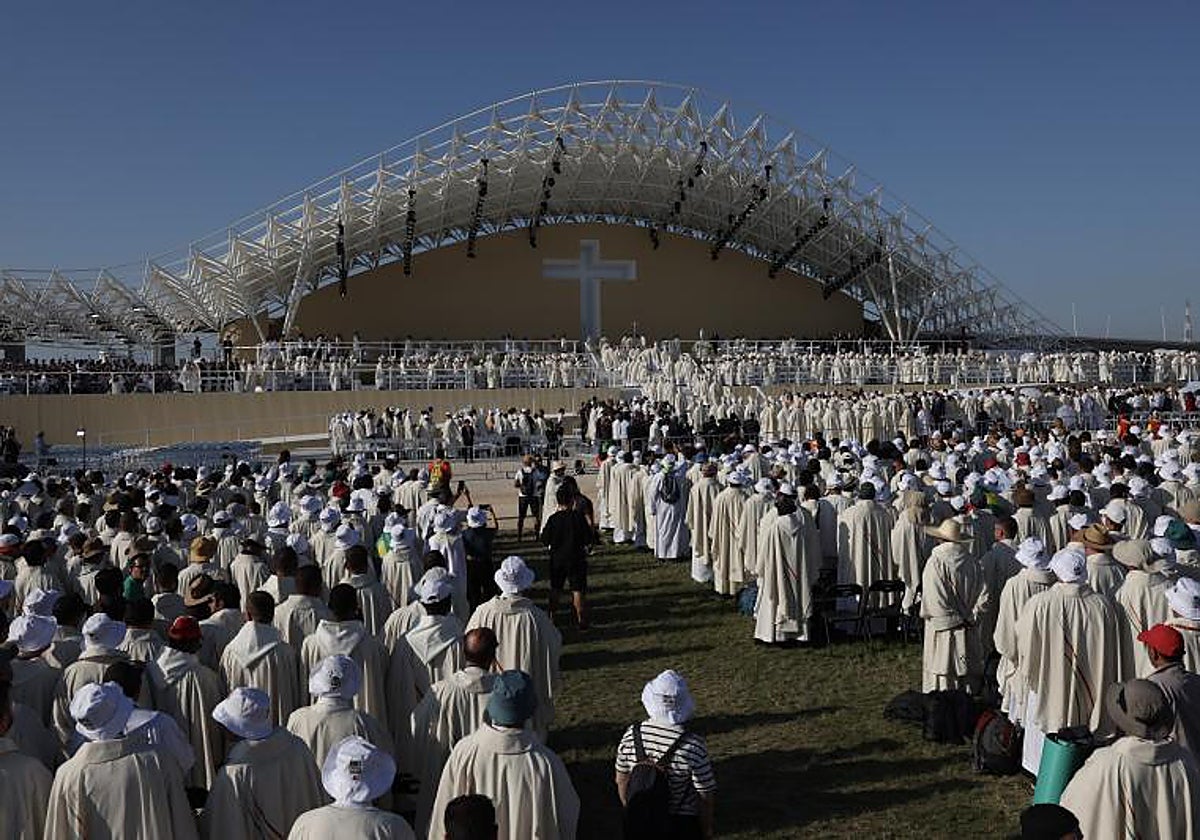 Unos diez mil sacerdotes han concelebrado con el Papa la eucaristía final de la JMJ