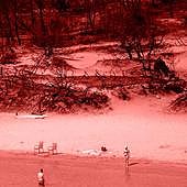 Incendios, calor extremo, inundaciones... ¿ha dejado de ser el verano la mejor estación para el turismo?