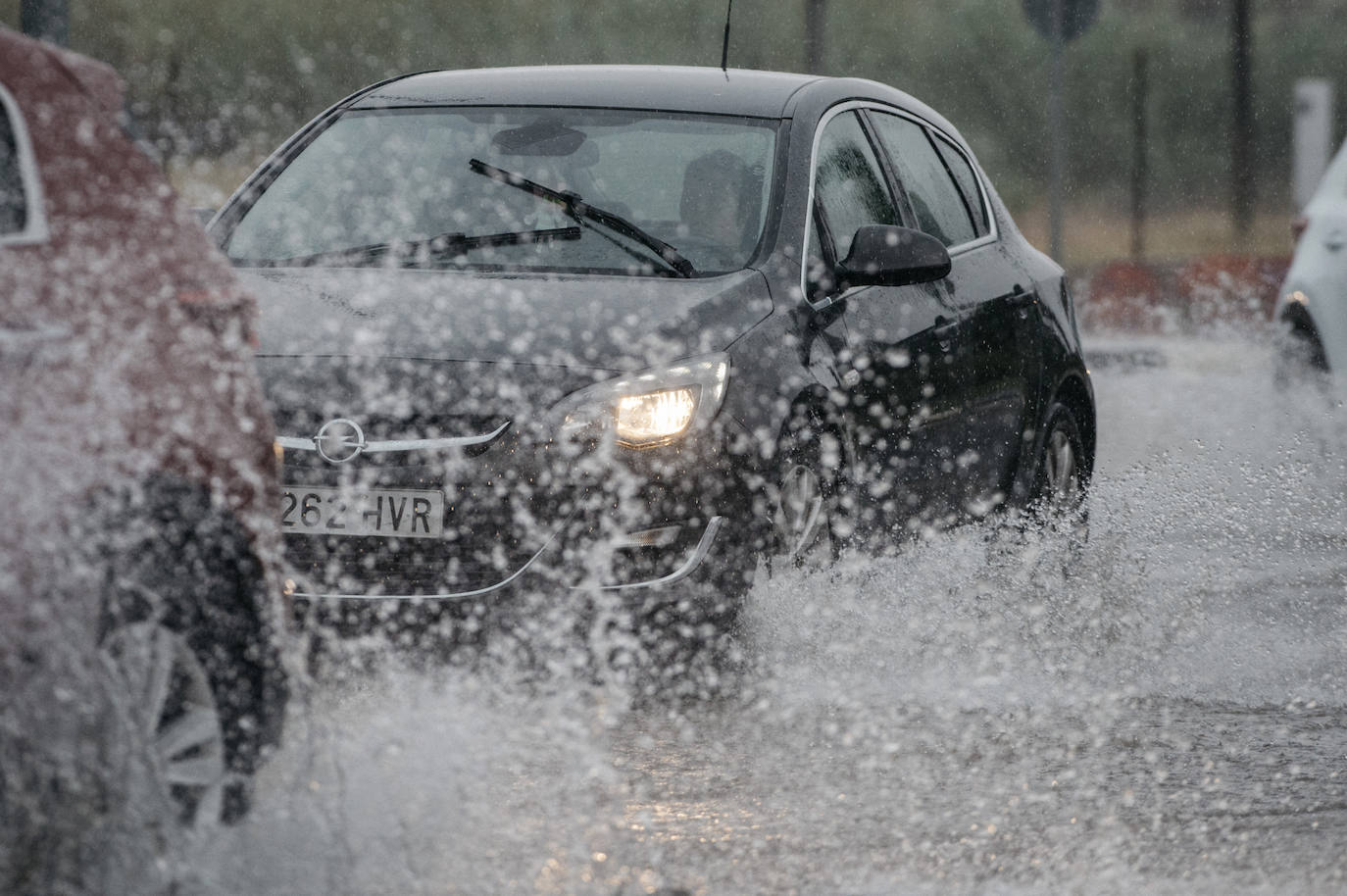 El Centro de Coordinación de Emergencias de la Comunitat Valenciana ha activado la preemergencia por lluvias y tormentas nivel naranja en toda la provincia de Castellón