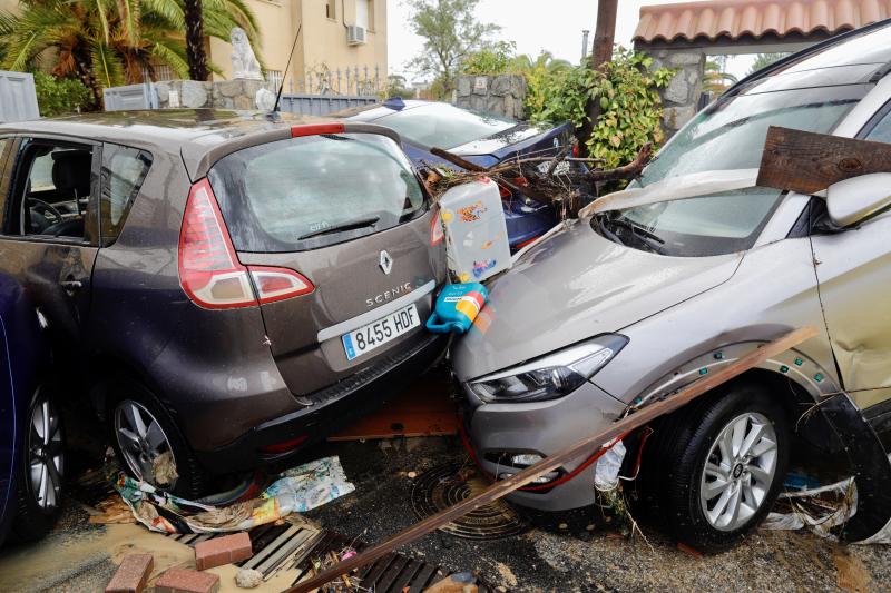 Coches accidentados en la localidad madrileña de El Álamo