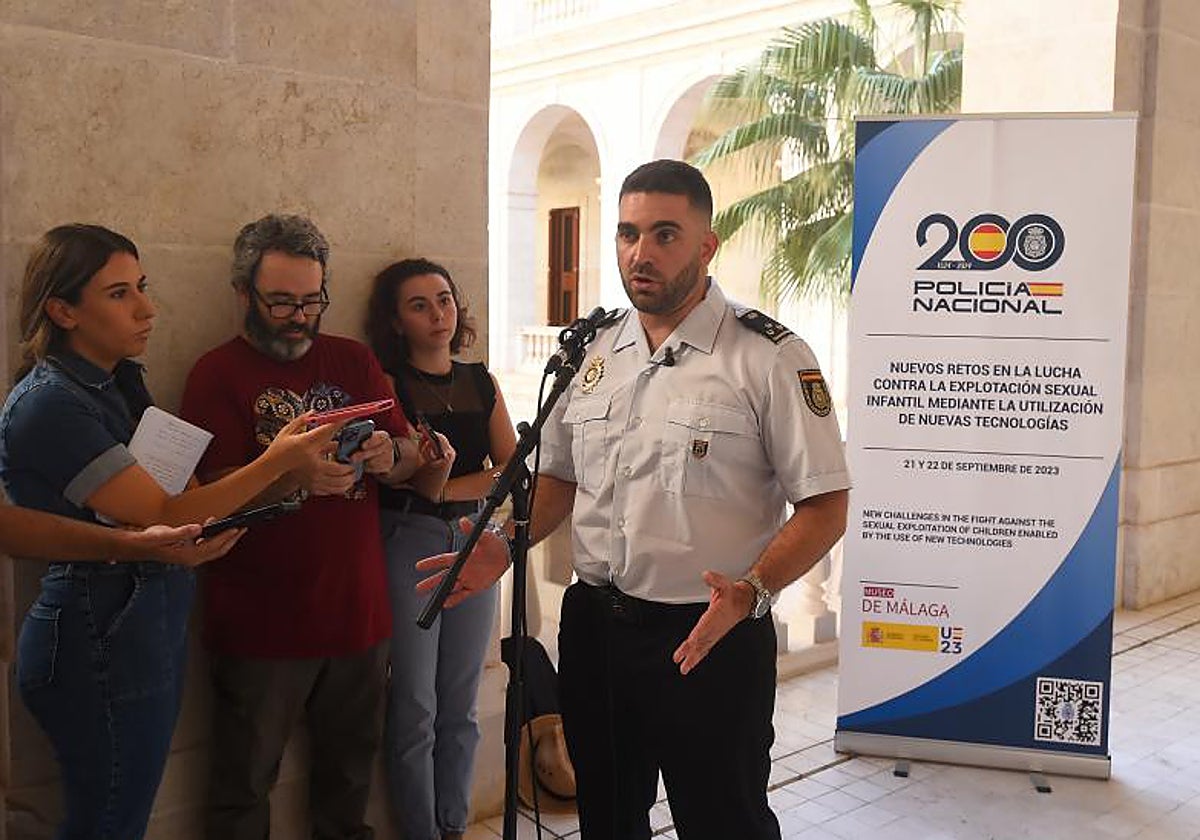 El Jefe del Grupo de Protección al Menor de la Unidad Central de Ciberdelincuencia, Javier Izquierdo de la Rosa