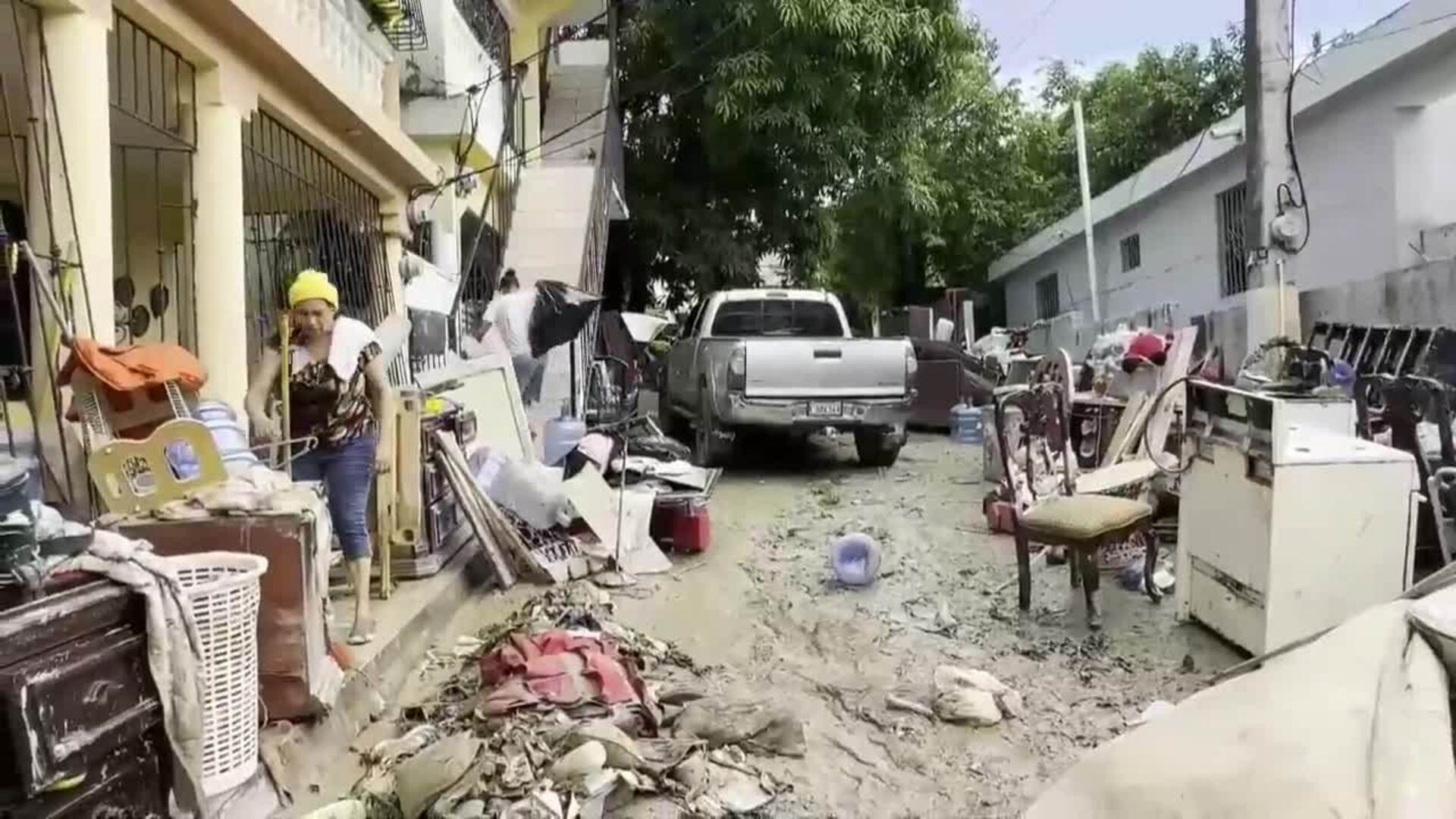 Suben A 14 Los Muertos Por Las Torrenciales Lluvias En La República