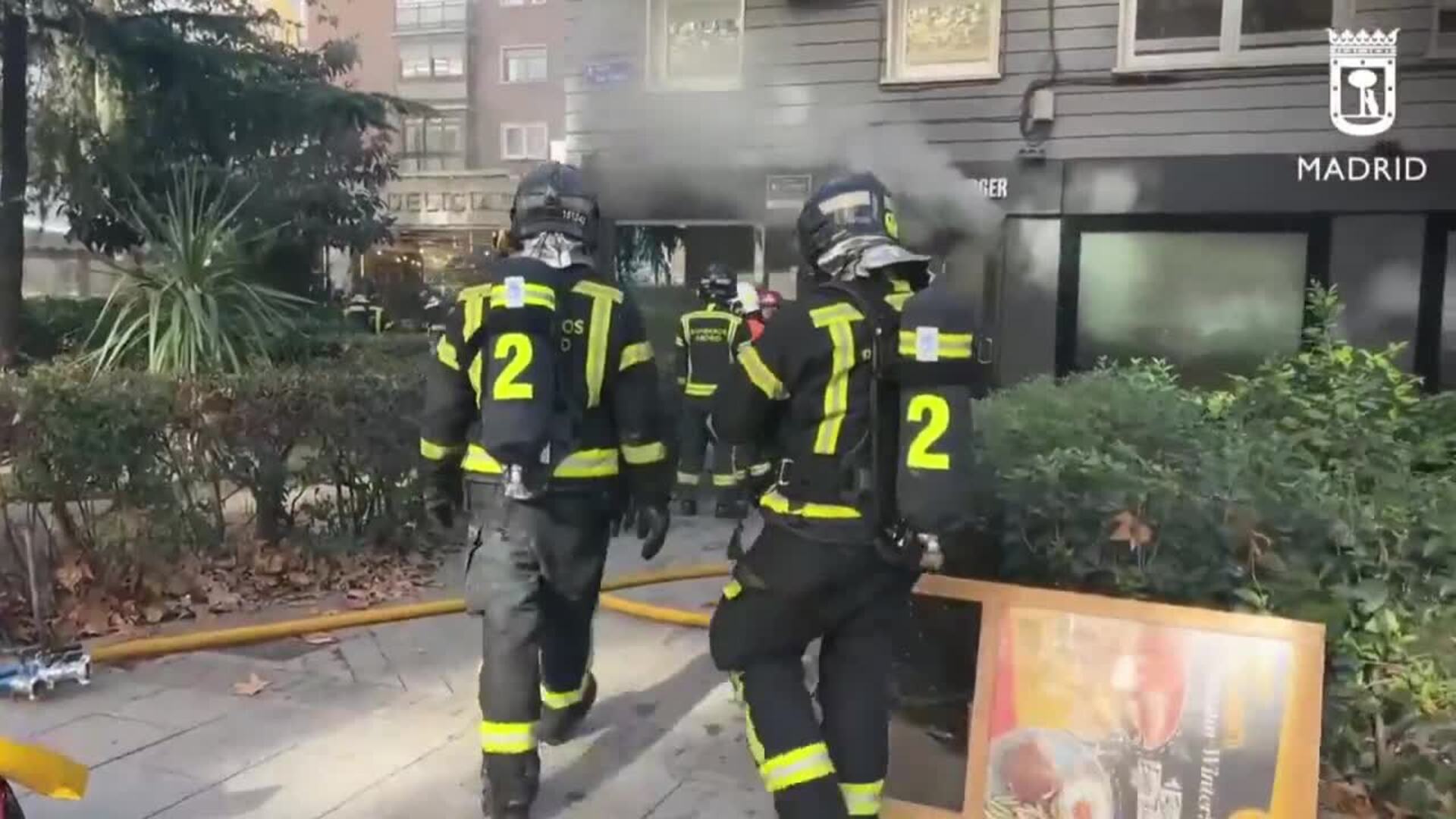 Intoxicada leve por inhalar humo en un incendio en la cocina de un ...