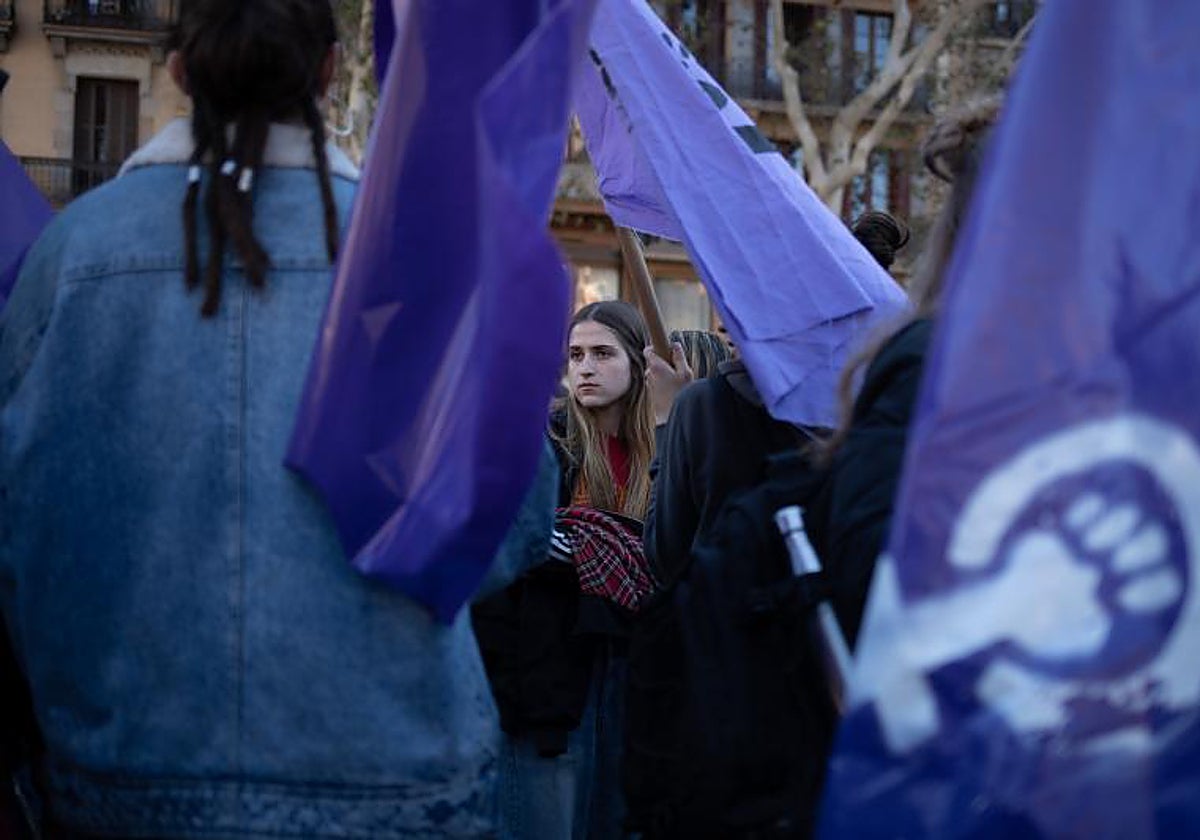 Manifestación en Barcelona contra el acoso en las aulas