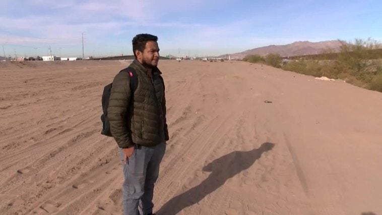 Migrantes saturan la frontera norte de México pese a la visita de la delegación de EE.UU.