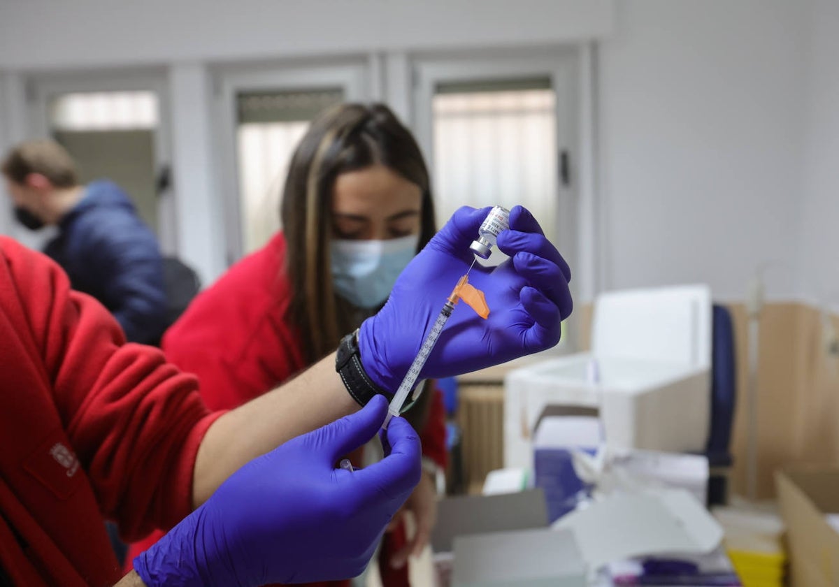 Desde hace un par de semanas algunas comunidades autónomas decidieron abrir la vacunación sin cita previa para fomentar la inmunización entre sus ciudadanos