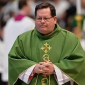 El cardenal Gérald Lacroix niega acusaciones de abusos aunque se auto suspende de todos sus cargos