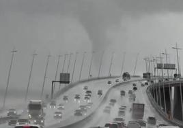 Un impresionante tornado azota Lisboa durante el paso de la borrasca Nelson