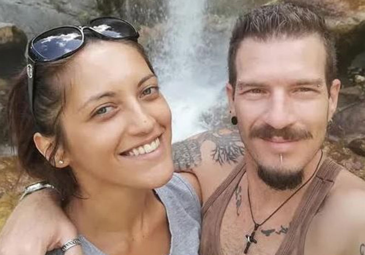 La joven asesinada junto a su asesino y expareja