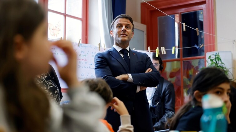 Macron lanza su proyecto de «escuelas normales para el siglo XXI»: el Ministerio de Educación asume la formación del profesorado