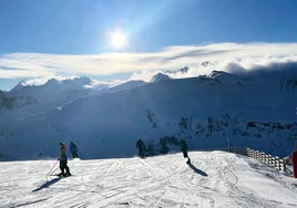 Cerrojazo a la irregular temporada de esquí, salvada 'in extremis' aunque con un 25% menos de aficionados