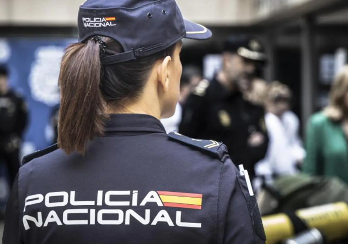 Una agente de la Policía Nacional en una imagen de archivo.