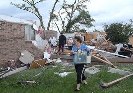 Un tornado deja «varios muertos» tras «devastar buena parte» de un pueblo de Iowa