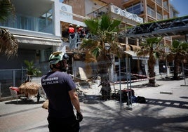 Temor de los vecinos a que haya otro derrumbe en la Playa de Palma