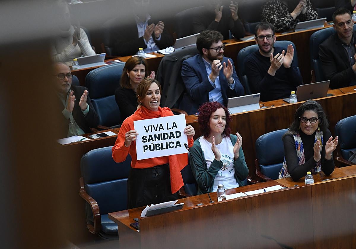 La ministra de Sanidad, Mónica García