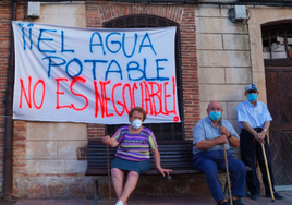 Cuando la amenaza está en el grifo: «Hay pueblos españoles donde beben agua sin saber que no es apta para el consumo»