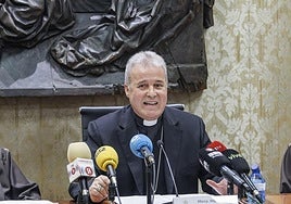 Última hora sobre las clarisas de Belorado: comparece el arzobispo de Burgos, Mario Iceta